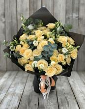 Букет цветов из:  Розы и Лизиантусы в Катав-Ивановске