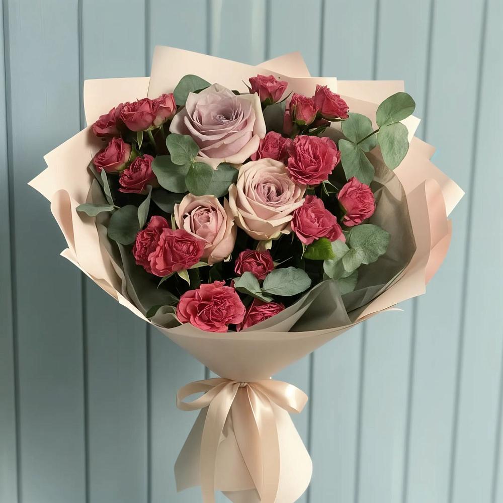 Букет цветов из: Гвоздики и Розы в Катав-Ивановске