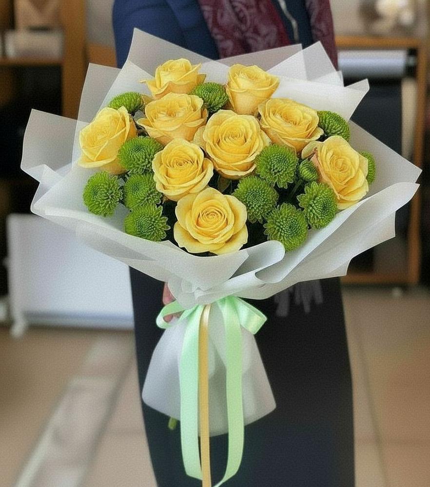 Букет цветов из: Хризантемы и Розы в Катав-Ивановске