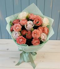 Букет цветов из:  Розы в Катав-Ивановске
