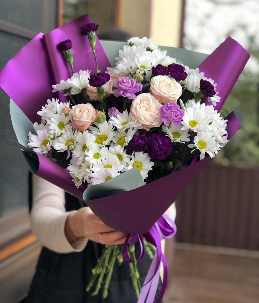 Букет цветов из: Хризантемы, Гвоздики и Розы в Катав-Ивановске