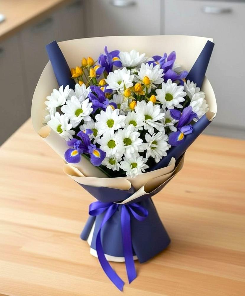 Букет цветов из: Розы, Ирисы и Хризантемы в Катав-Ивановске
