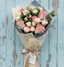 Букет цветов из:  Розы #REPLACE_PRED# Катав-Ивановске