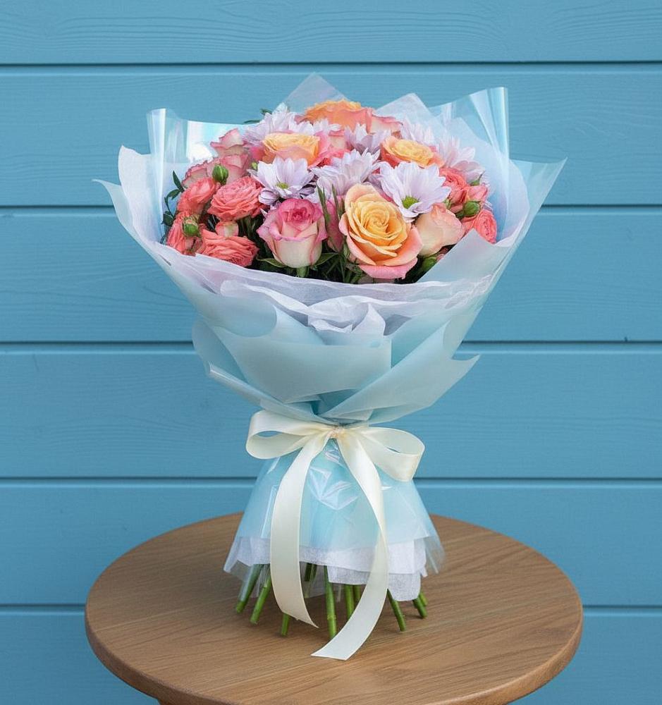 Букет цветов из: Хризантемы и Розы в Катав-Ивановске