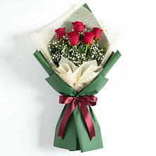 Букет цветов из:  Розы в Катав-Ивановске
