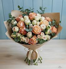Букет цветов из:  Альстромерии и Розы в Катав-Ивановске