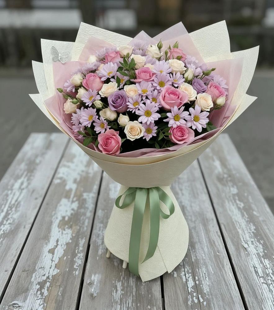 Букет цветов из: Розы и Хризантемы в Катав-Ивановске